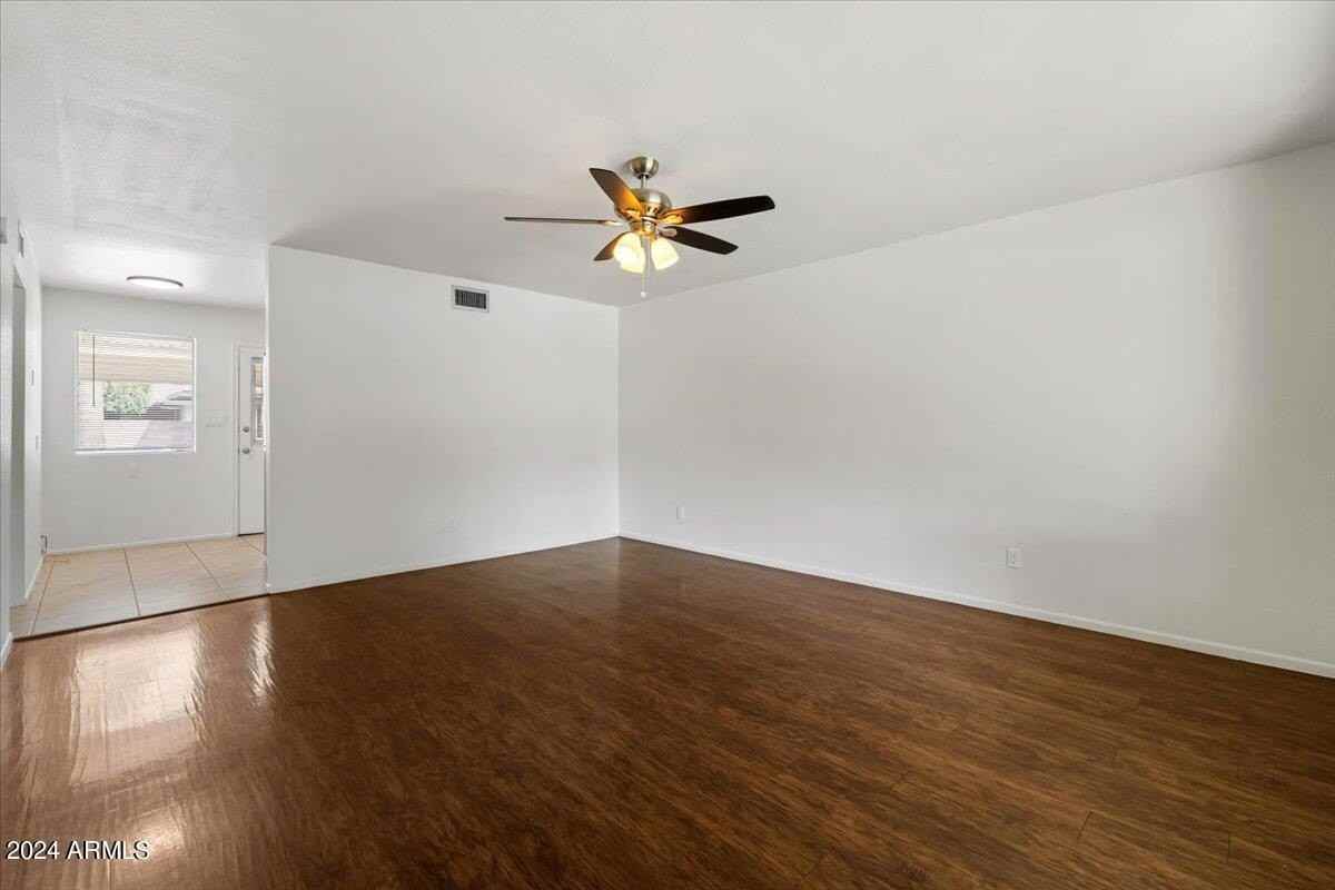6438 E Butte St Apt 2 - Photo 7 of 27