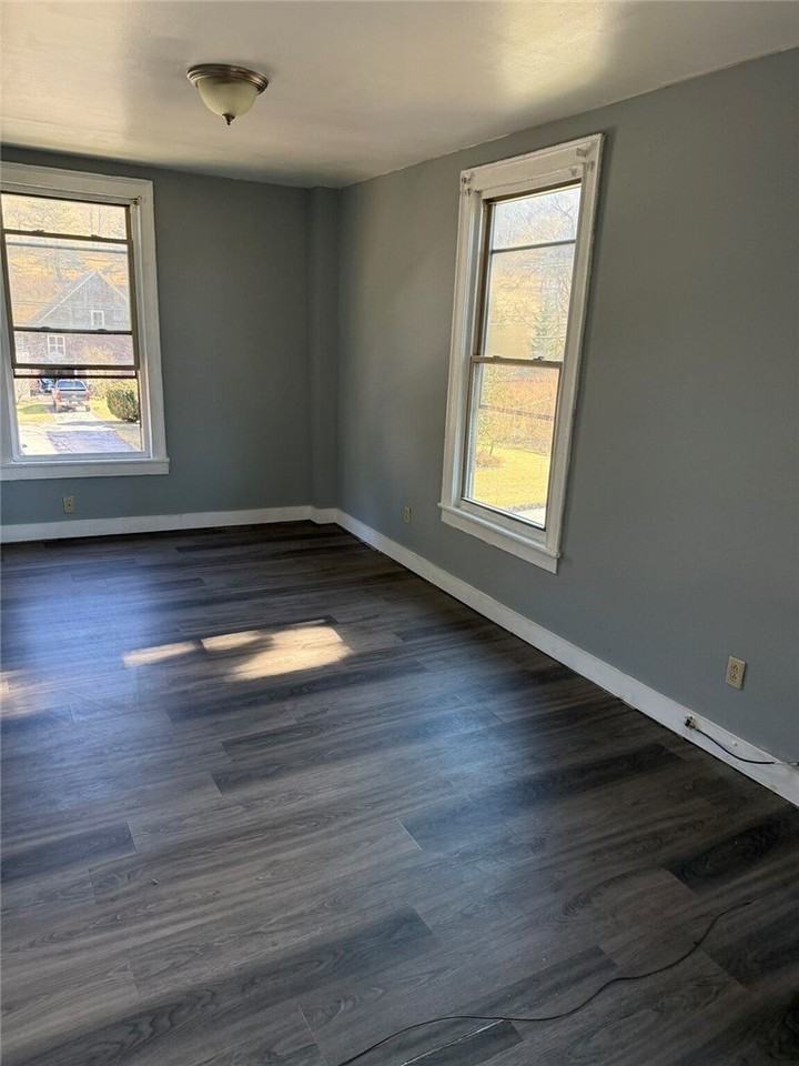 8 Greene St Apt 6 - Photo 6 of 6