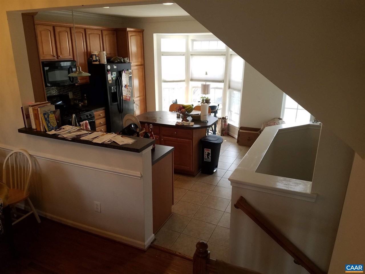 813 Rainier Rd - Photo 3 of 8