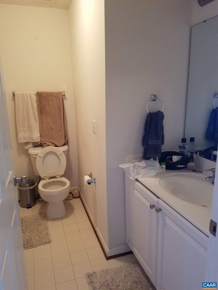 813 Rainier Rd - Photo 6 of 8