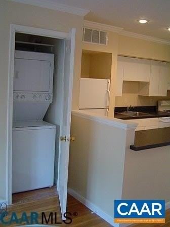 2422 Barracks Pl #3 - Photo 3 of 9