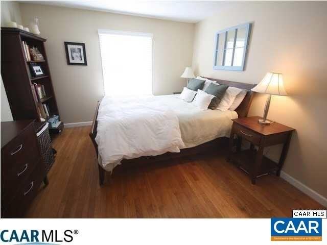 2422 Barracks Pl #3 - Photo 4 of 9