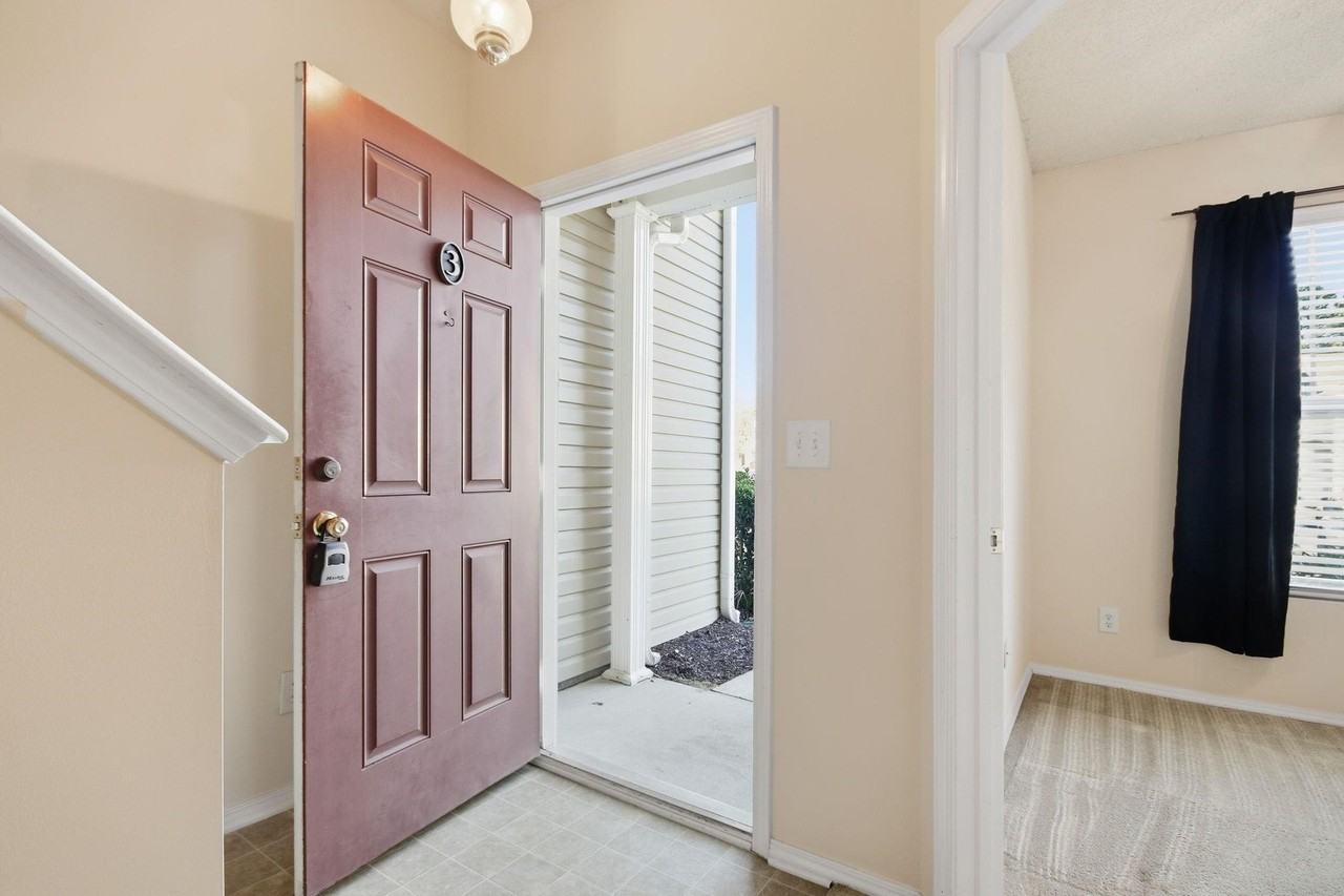 113 Olde Towne Way - Photo 2 of 31