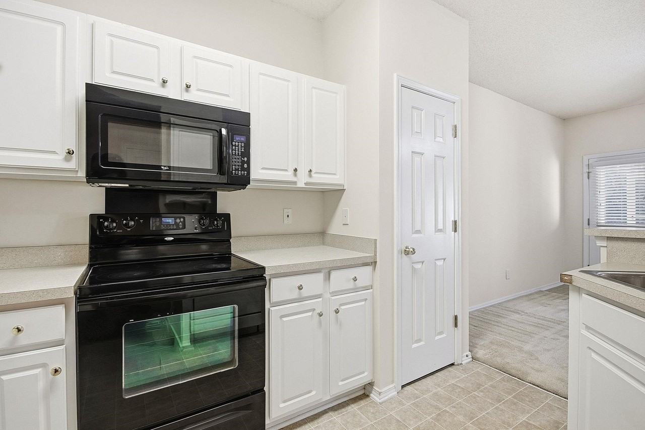 113 Olde Towne Way - Photo 3 of 31