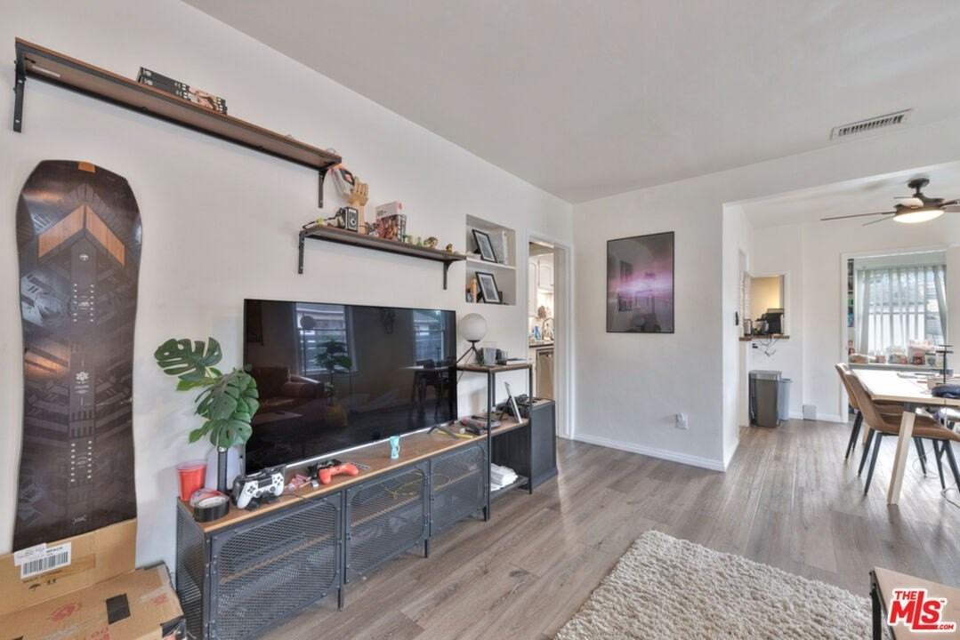 4905 Coolidge Ave - Photo 2 of 19