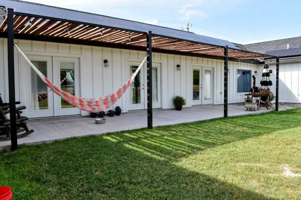 273 273 Garcia - Photo 4 of 23