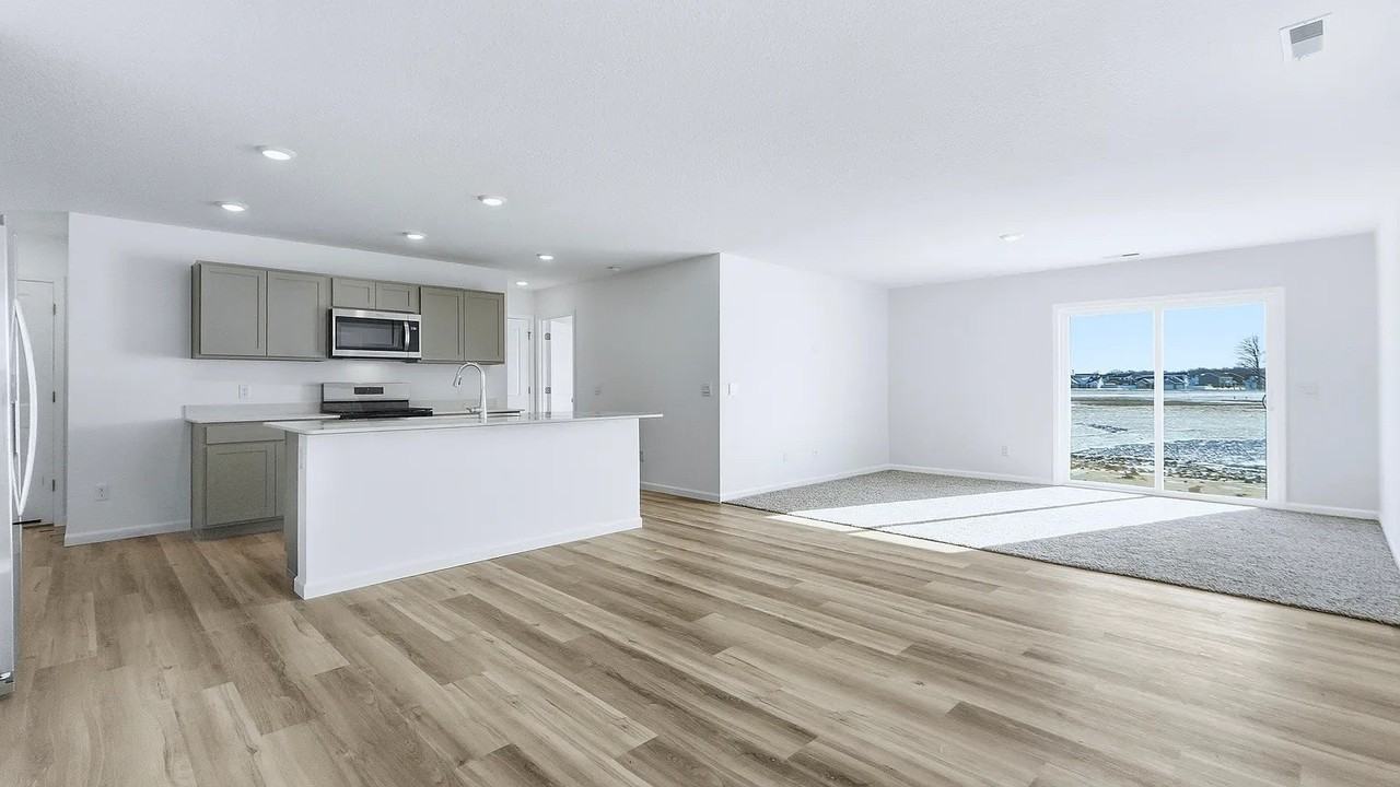 5495 Tranquilo Way - Photo 5 of 35