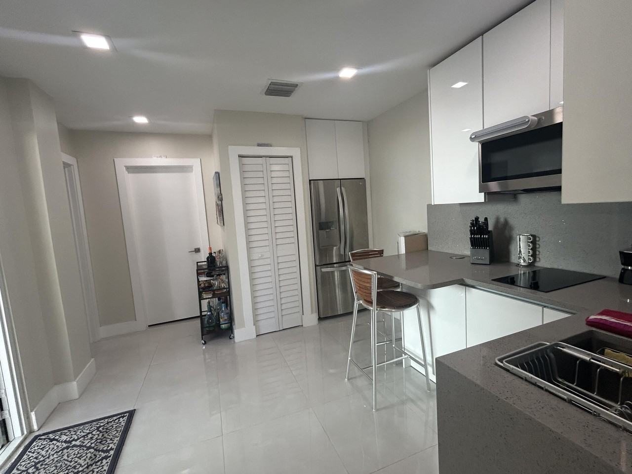 423 Mahogany Ave - Photo 4 of 18