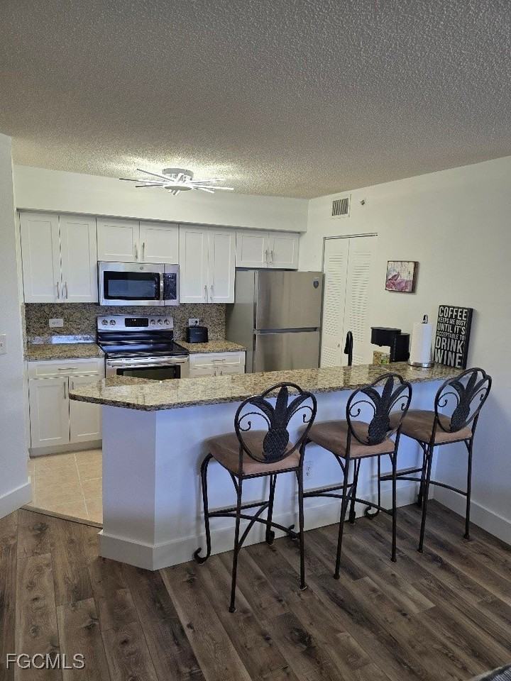 8870 Colonnades Ct W Apt 337 #337 - Photo 6 of 18