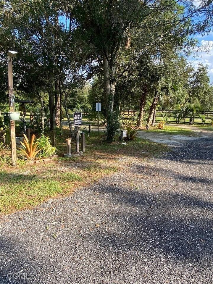 430 S Lindero St - Photo 4 of 10