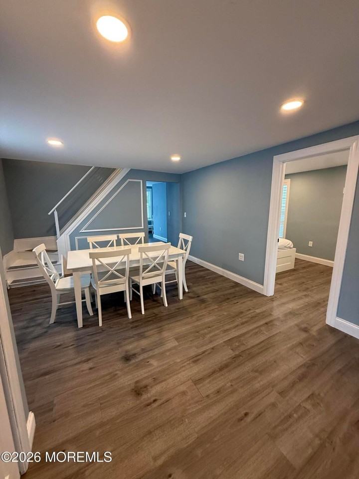 67 5th St - Photo 3 of 14