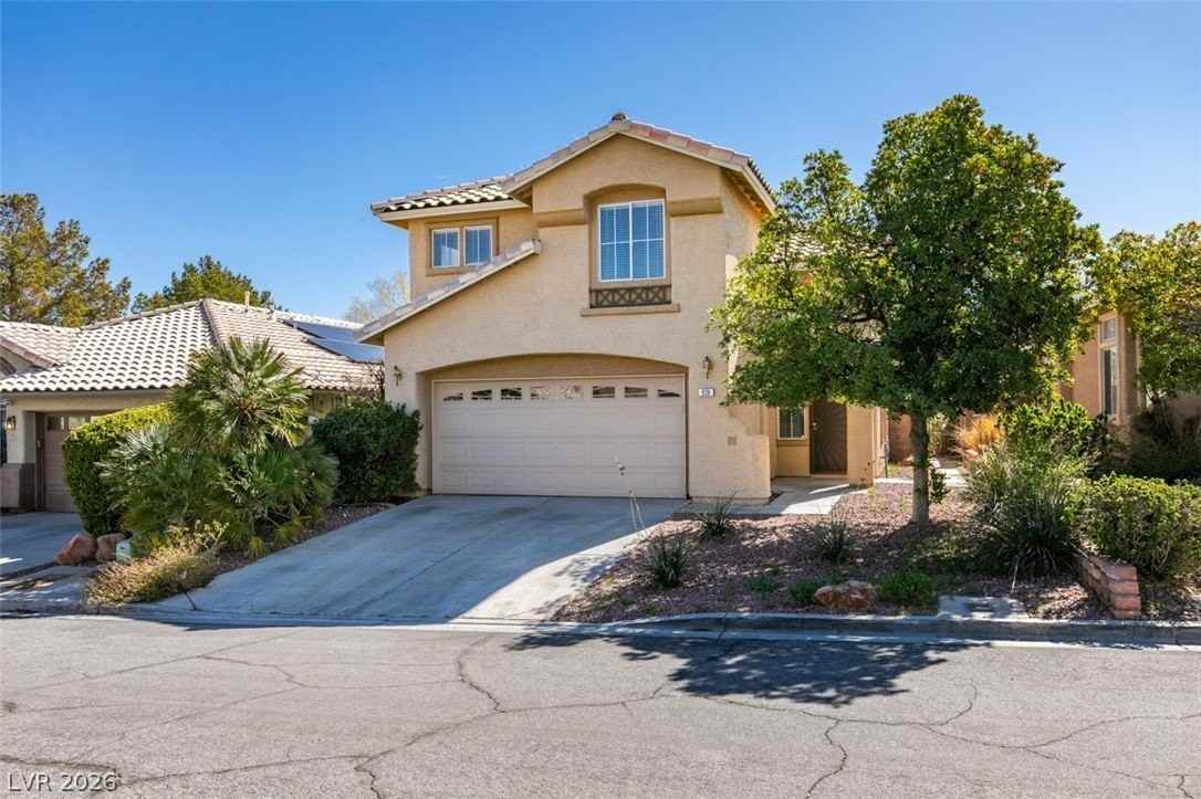 936 Midpride St - Photo 2 of 47