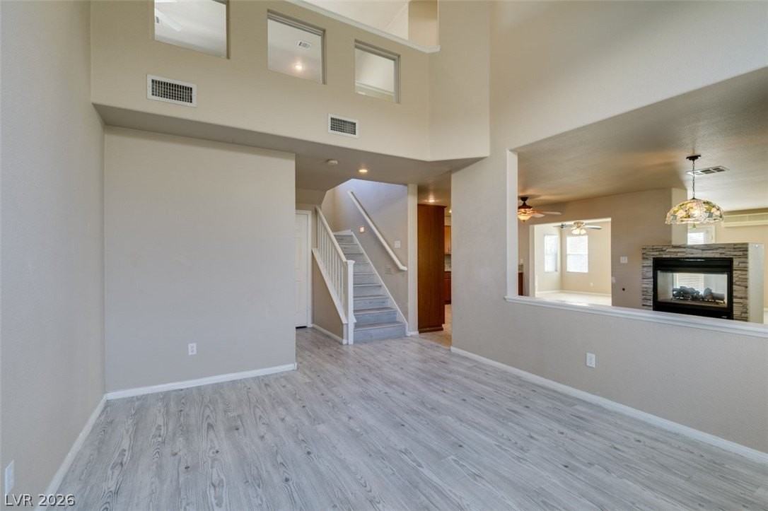 936 Midpride St - Photo 4 of 47