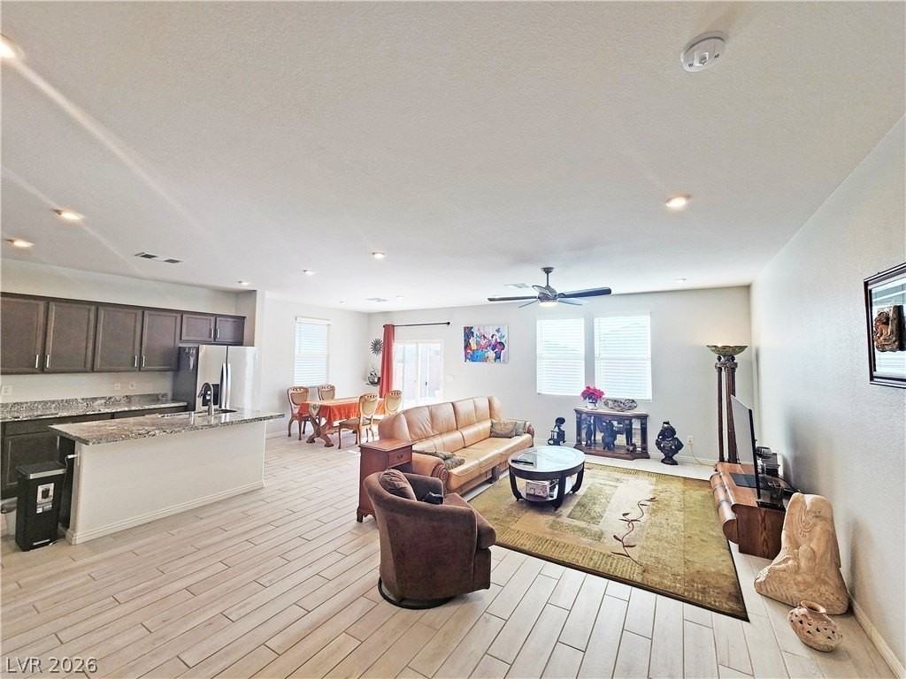 3529 E Malheur Ave - Photo 6 of 28