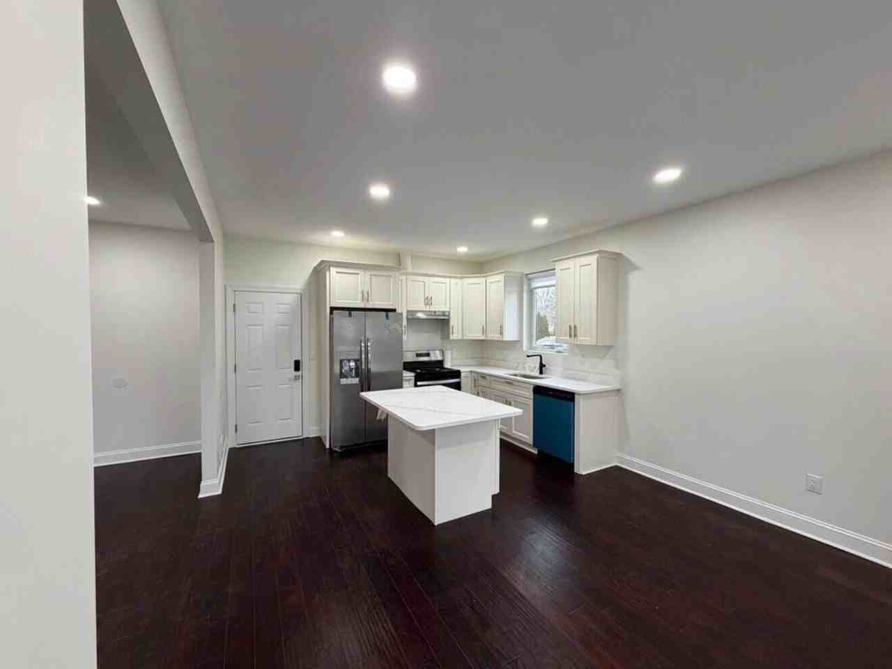 3455 La Salle Dr - Photo 2 of 19