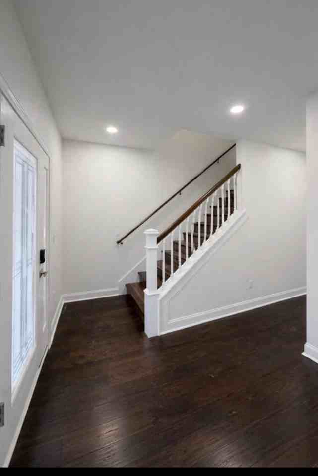 2594 Eastlawn St - Photo 4 of 13