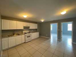 featured image of 87 1st St #2