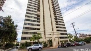 1571 Piikoi St Apt 1904 - Photo 3 of 23