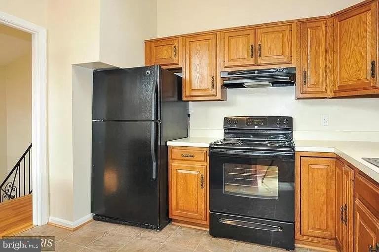 8707 Greystone Pl - Photo 2 of 26