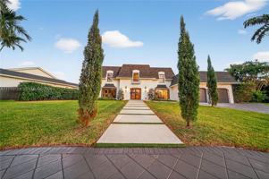 featured image of 4312 Ne 22nd Ave