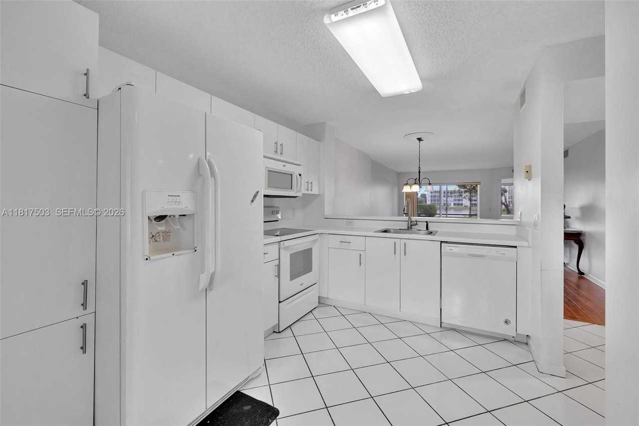 7711 Trent Dr #106 - Photo 4 of 25