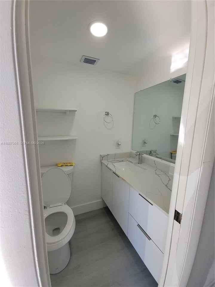 3090 Nw 46th Ave #112C