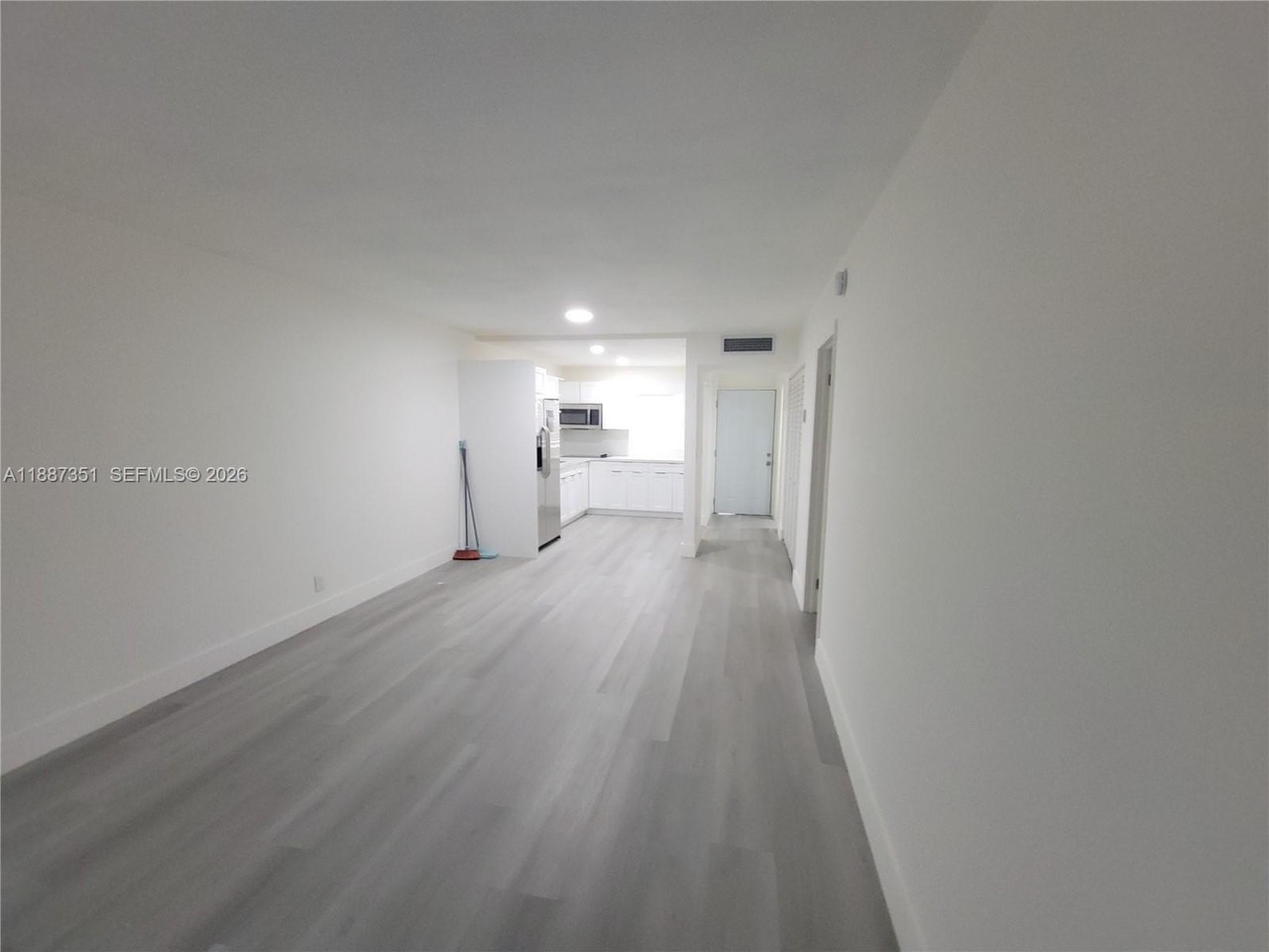 3090 Nw 46th Ave #112C - Photo 5 of 12