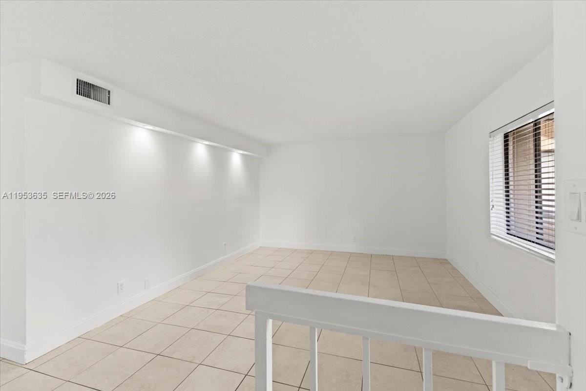 181 Wimbledon Lake Dr #181 - Photo 4 of 36