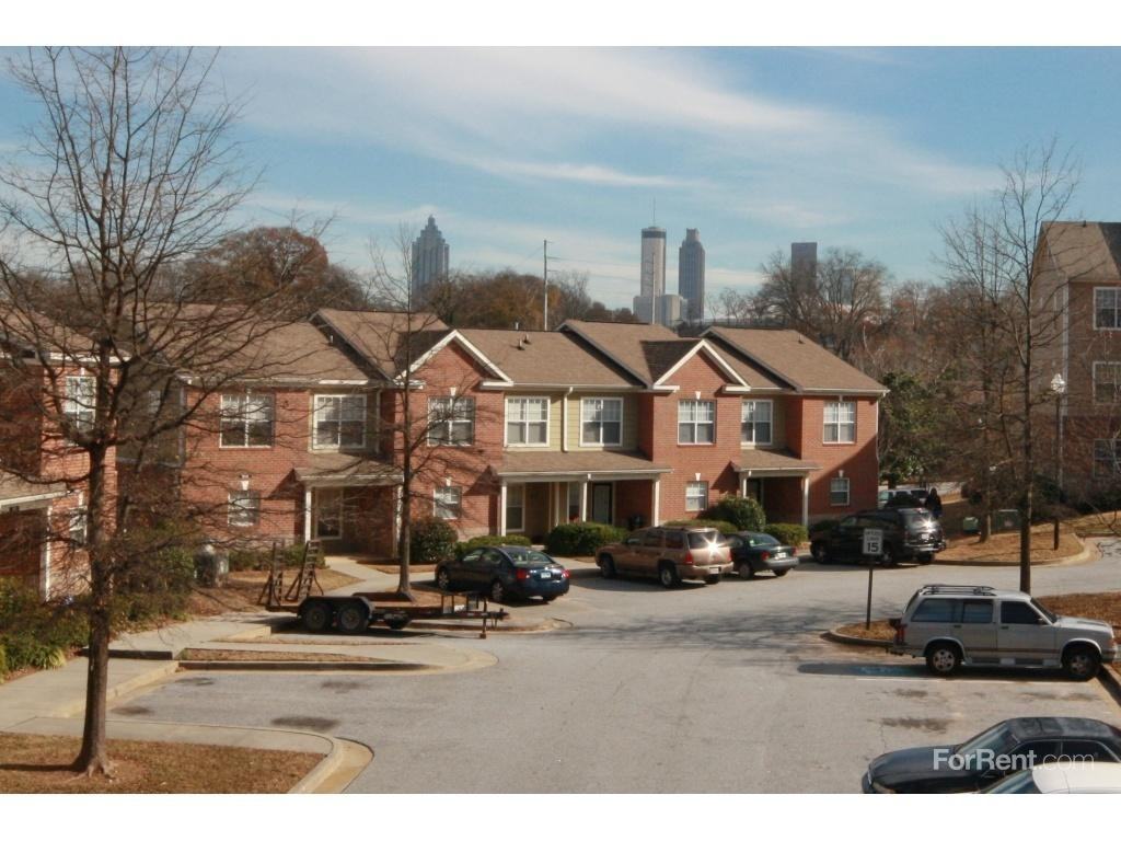 Magnolia Park - Photo 2 of 17