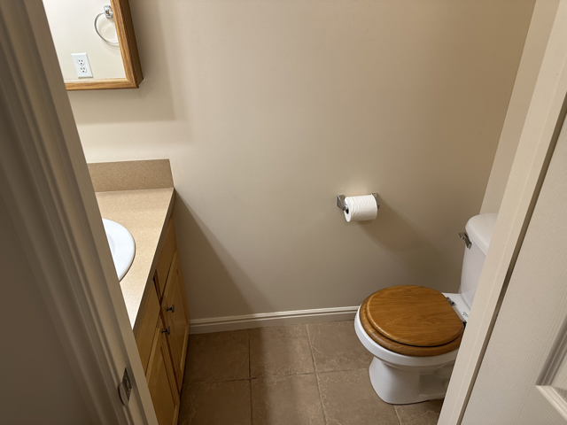 136 W Arlington Way - Photo 5 of 12