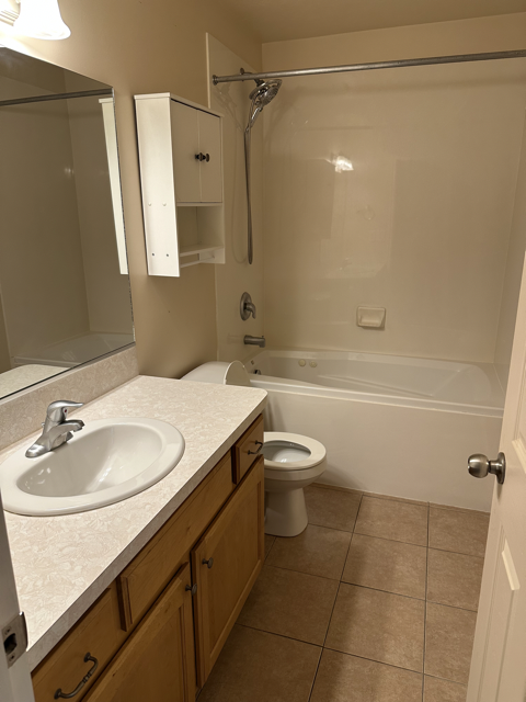 136 W Arlington Way - Photo 7 of 12