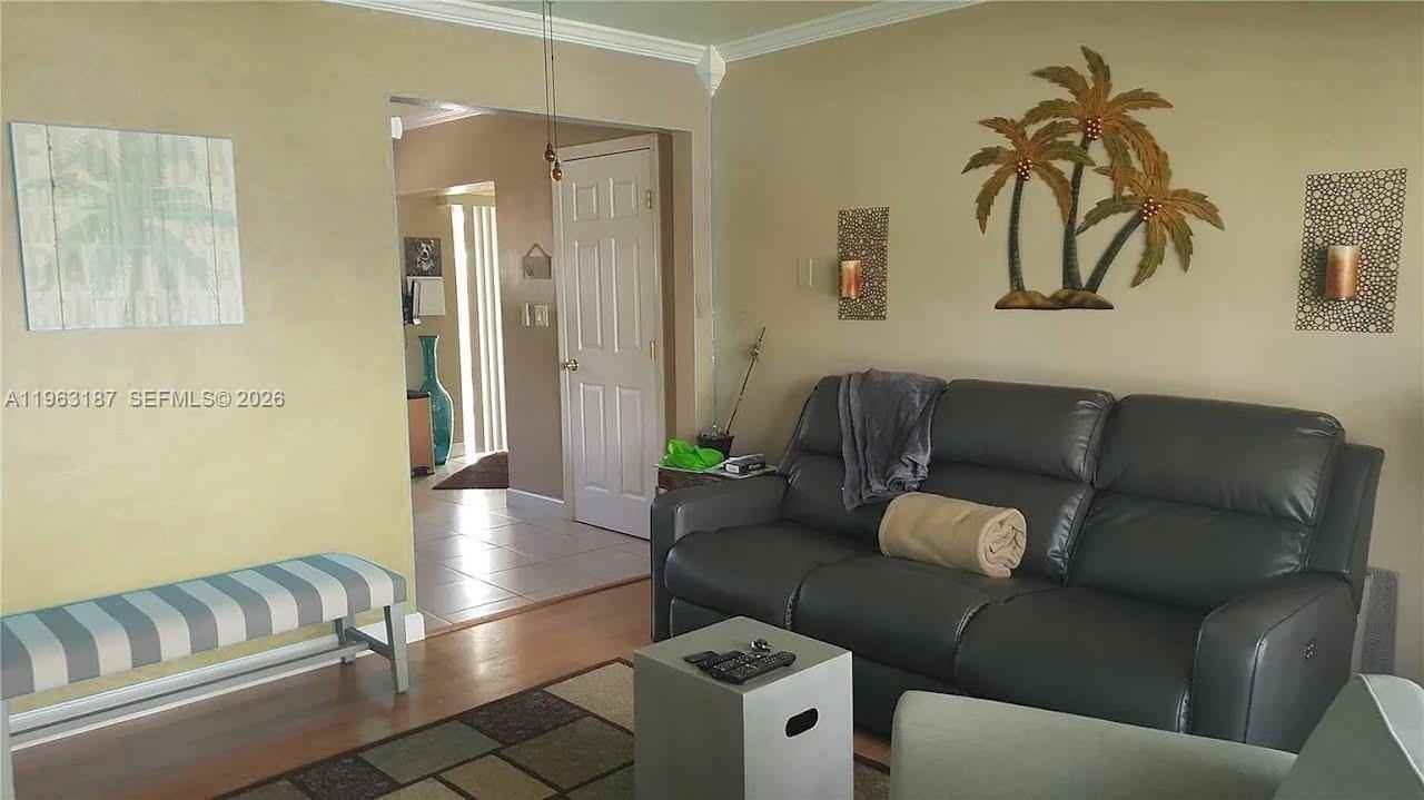 30 Ne 56th St #NA - Photo 3 of 20