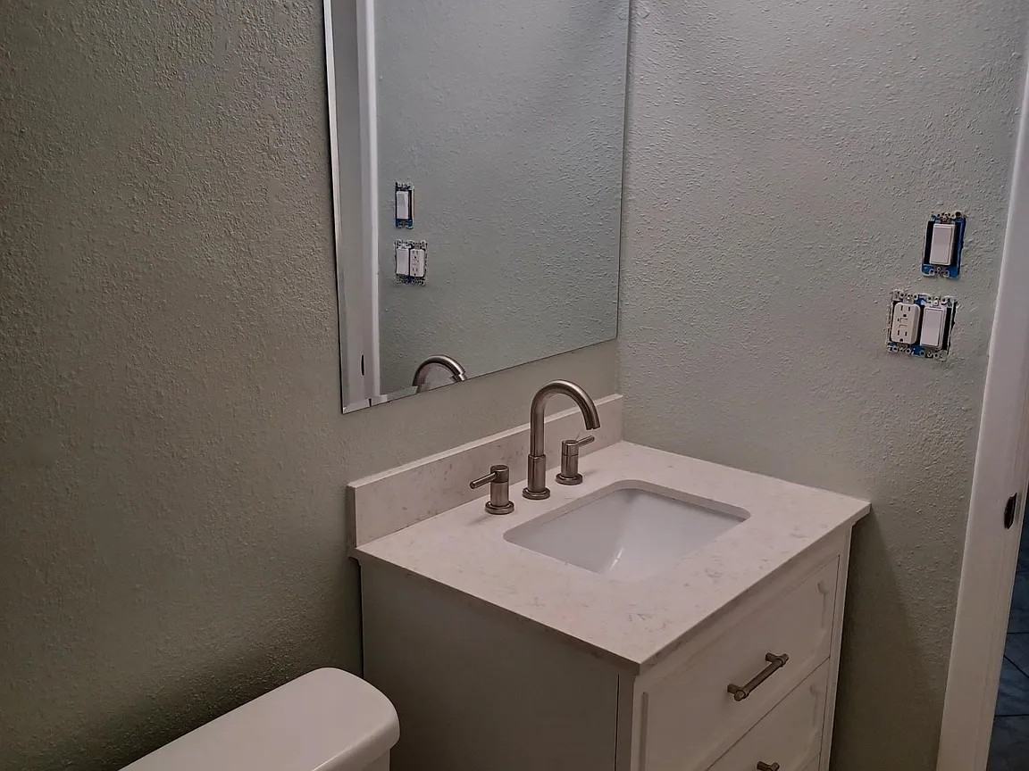 7130 King Arthur Dr - Photo 6 of 10