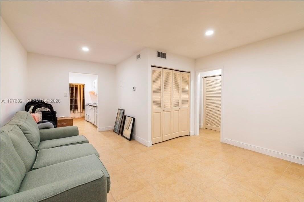 7300 Nw 4th Pl #204 - Photo 4 of 23