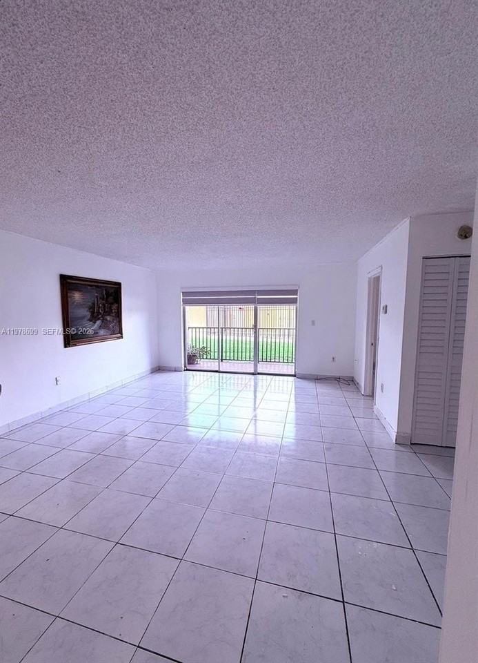 15470 Sw 82nd Ln #316 - Photo 4 of 24