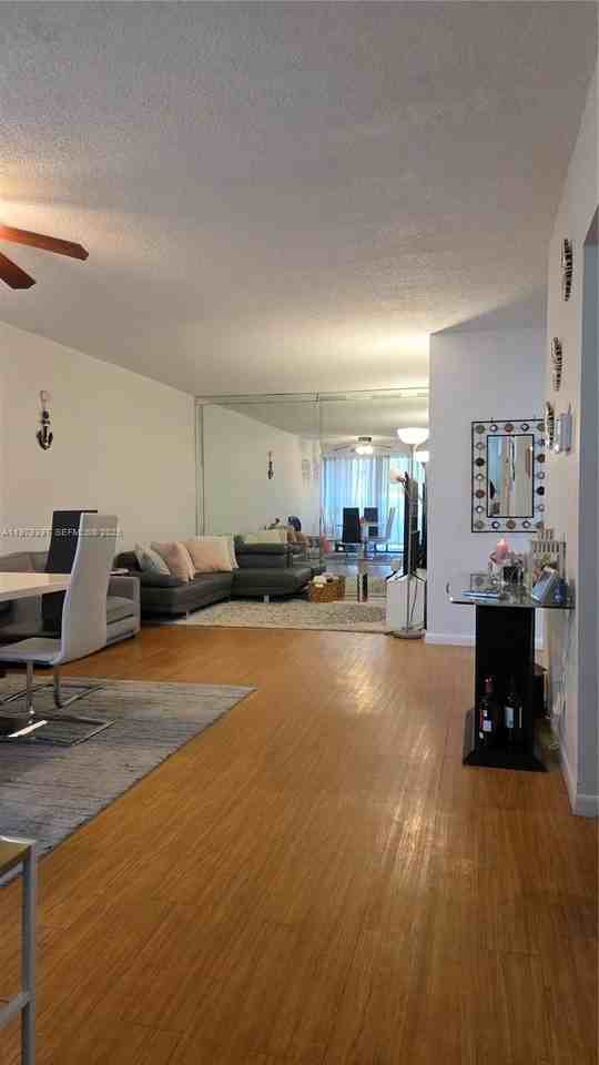 750 Ne 199th St #101H - Photo 2 of 49