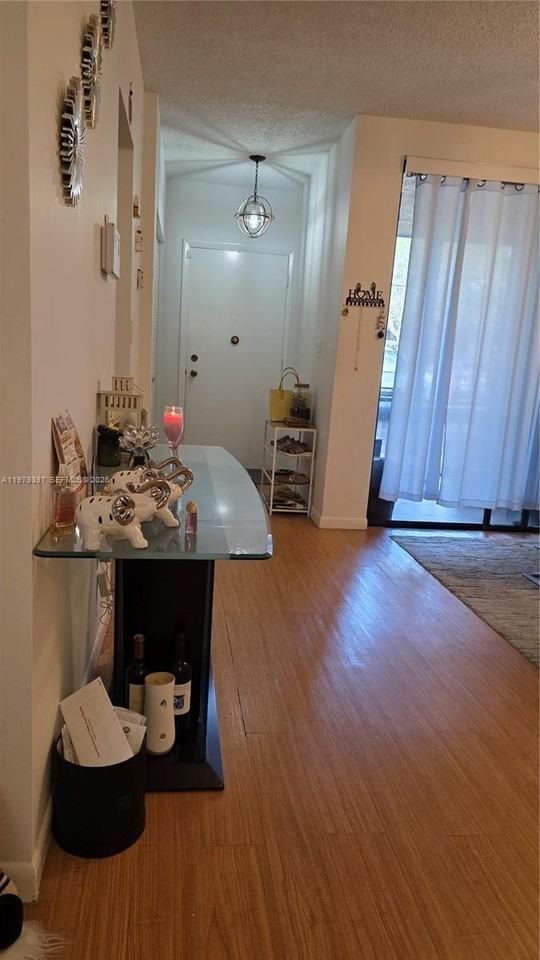 750 Ne 199th St #101H - Photo 6 of 49