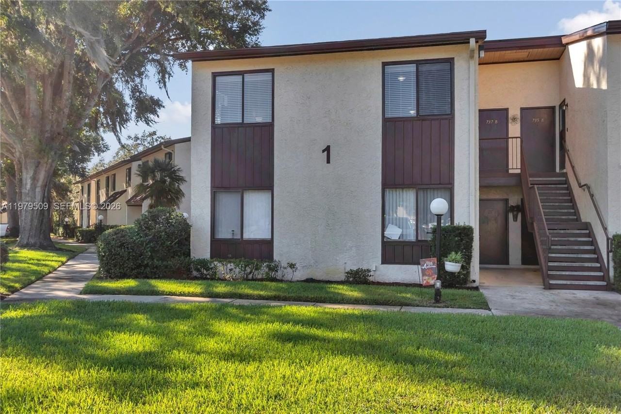 737 Midway Dr #B - Photo 6 of 35