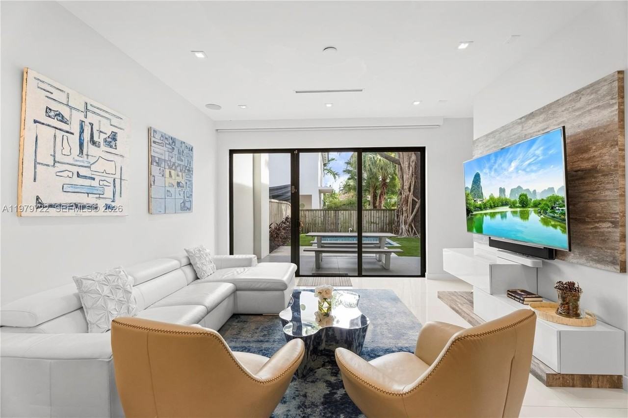 3276 Day Ave #3276 - Photo 7 of 16