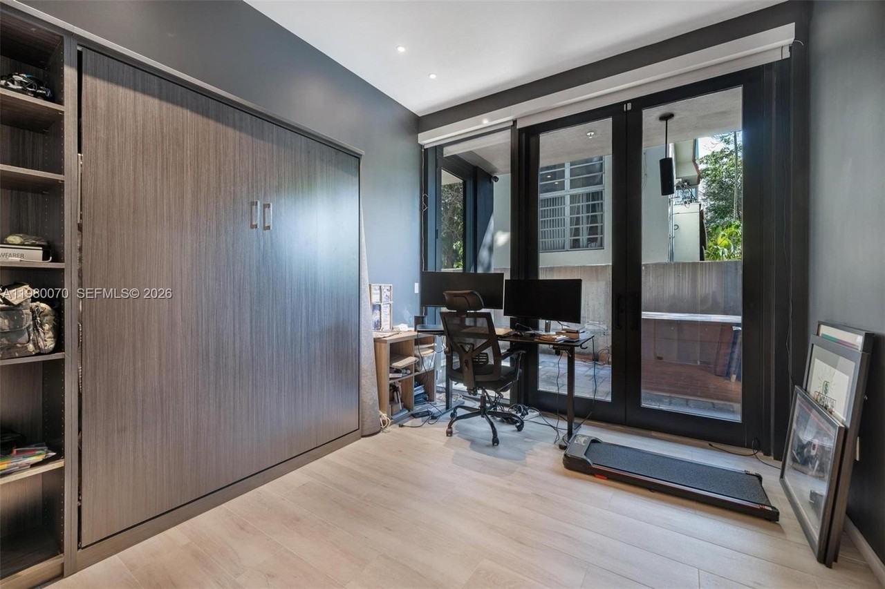 3156 Sw 27th Ave #101 - Photo 6 of 15