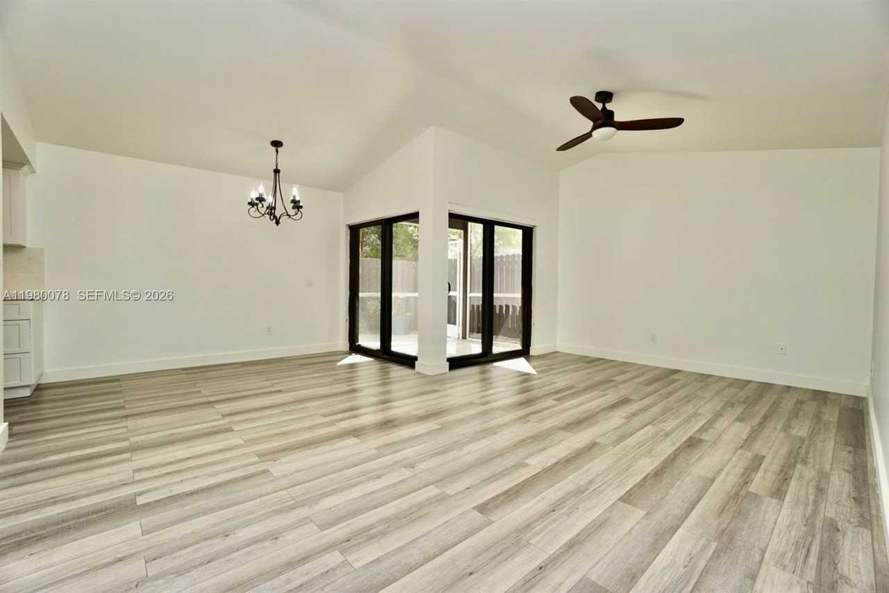 14970 Sw 49th Ln #2G - Photo 2 of 14