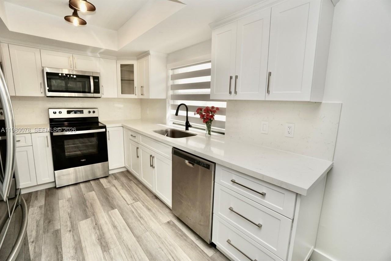 14970 Sw 49th Ln #2G - Photo 4 of 14