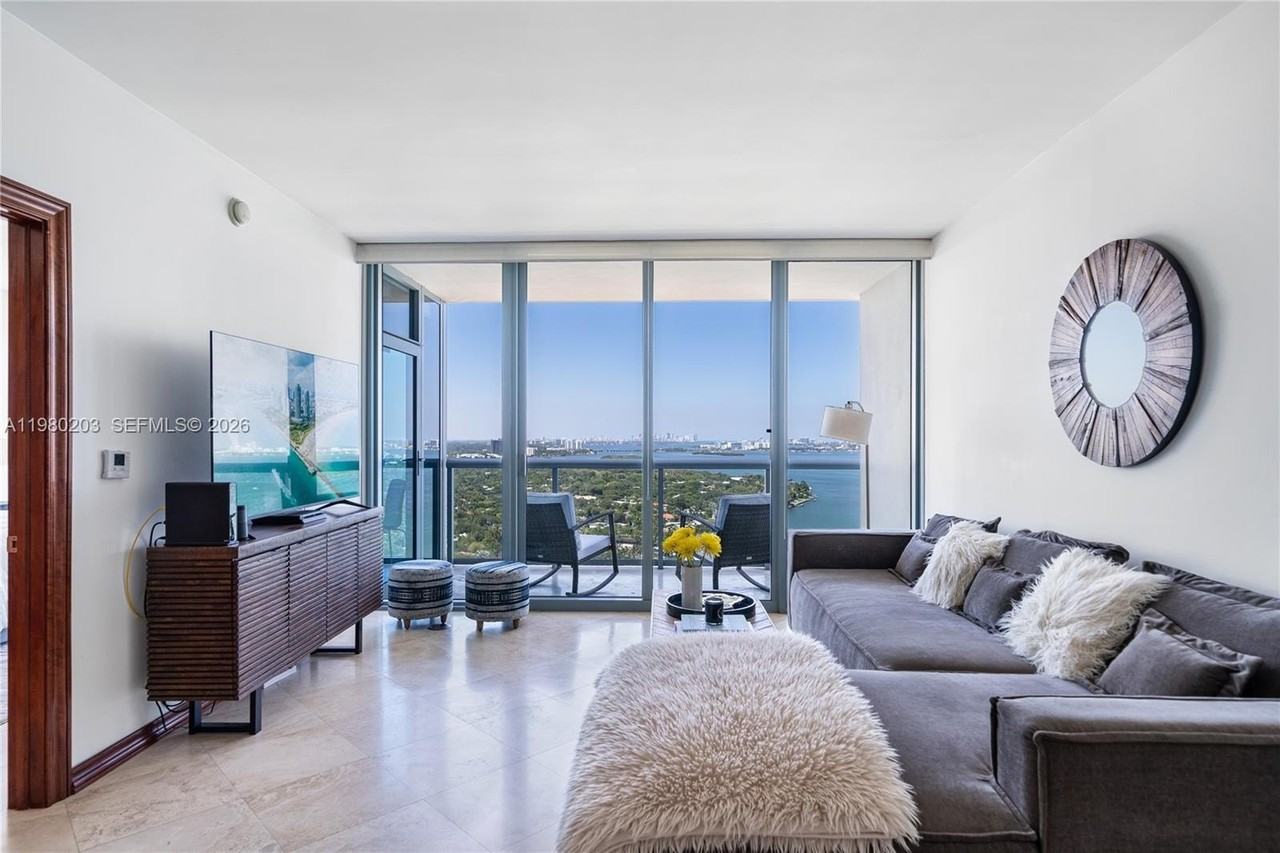 601 Ne 36th St #2908 - Photo 7 of 19