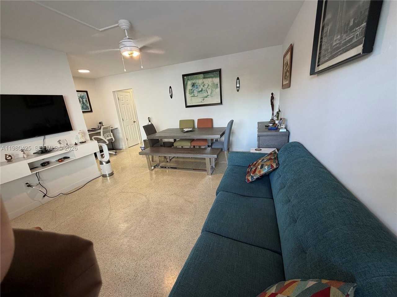 3055 Sw 1st Ave #201 - Photo 3 of 9