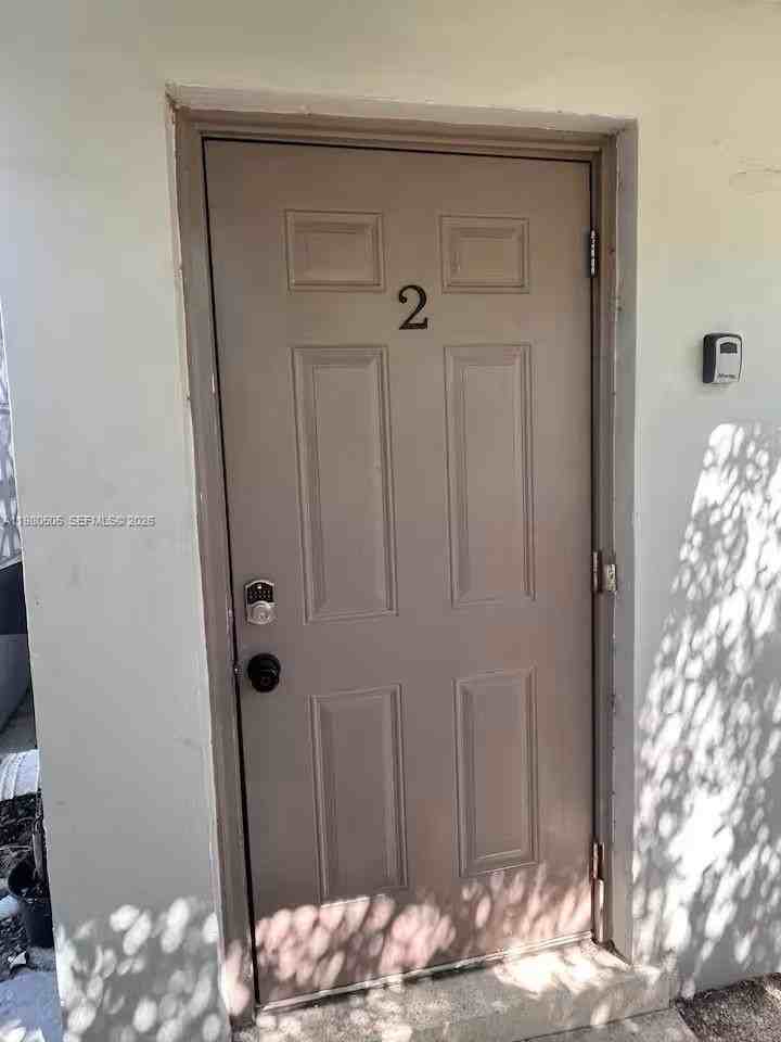 1120 Ne 24th Ave #2 - Photo 5 of 27