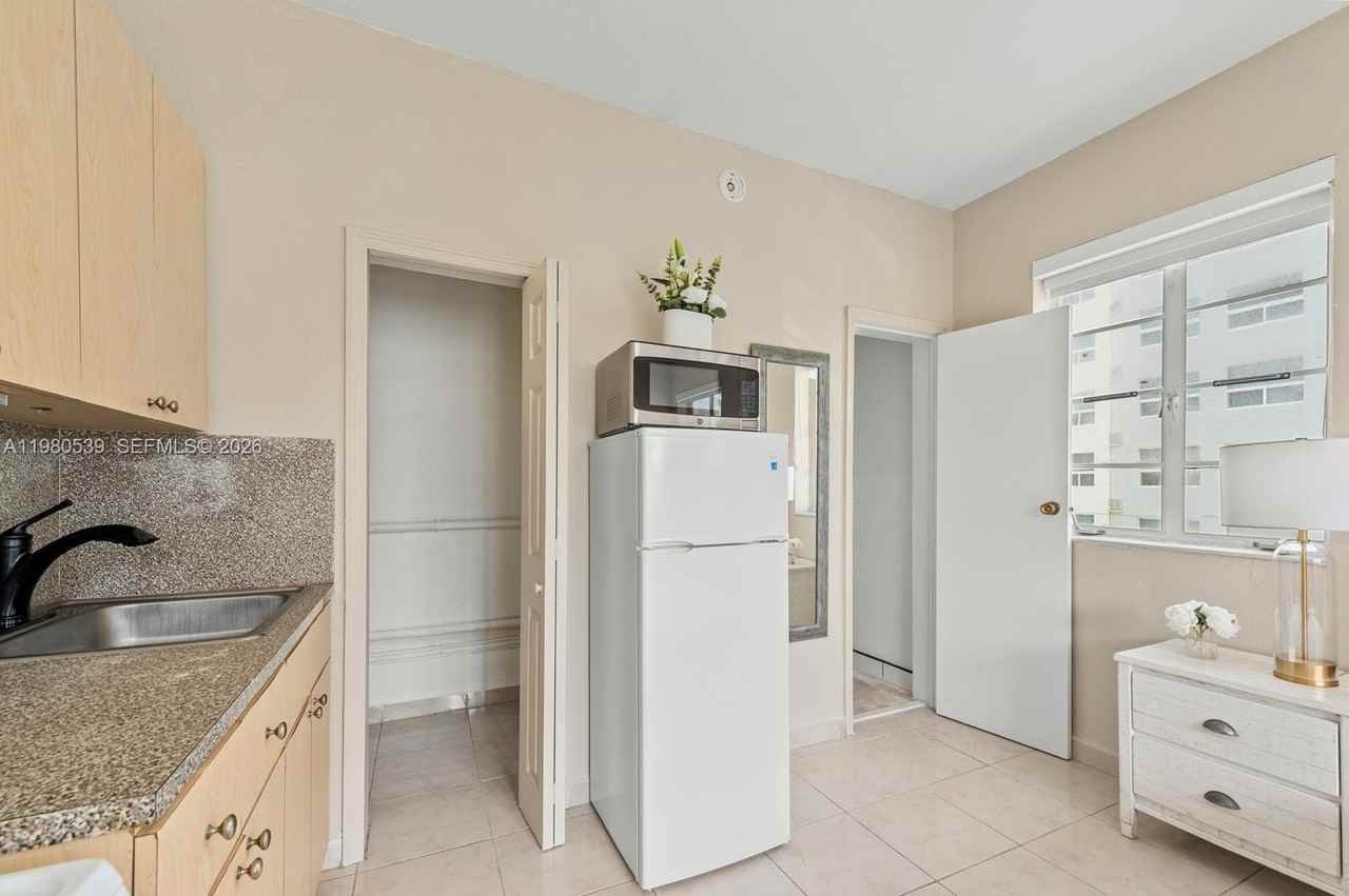 301 86th St #315-3A - Photo 5 of 19