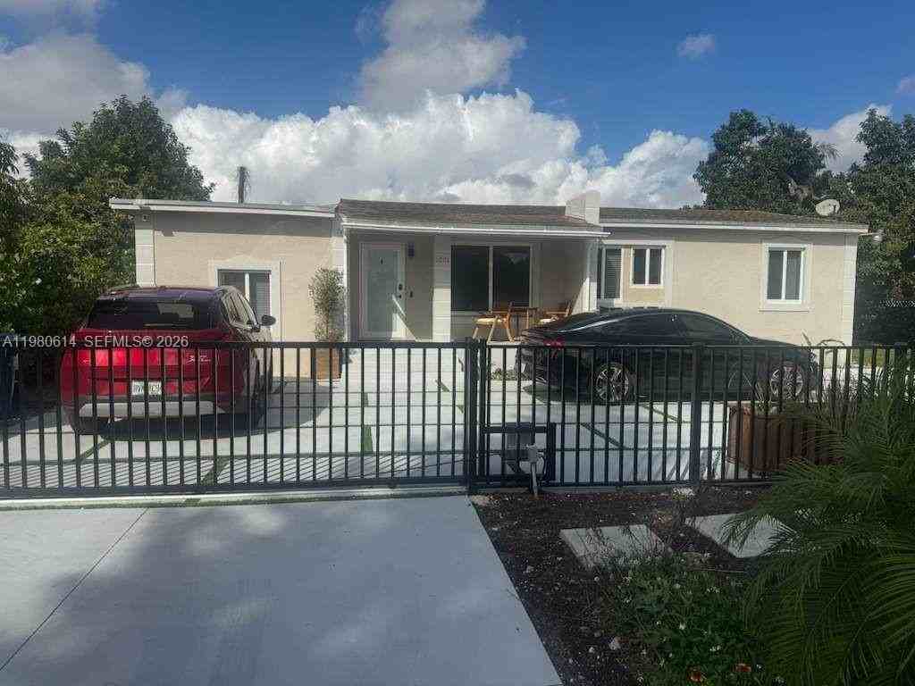 1001 Nw 148th St #1001 - Photo 3 of 22