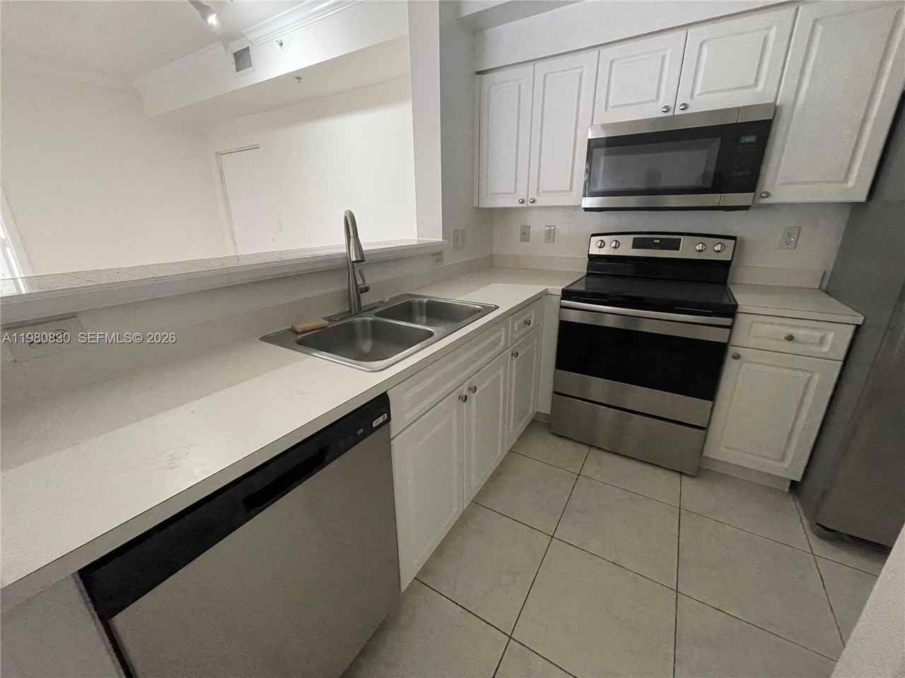 6821 Sw 44th St #301 - Photo 6 of 12