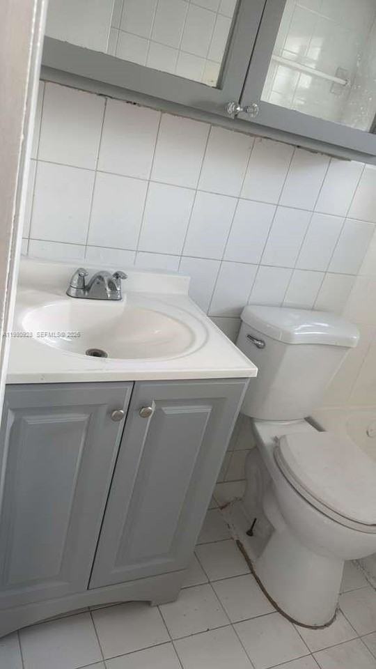 3100 Nw 91st St #3100 - Photo 4 of 9