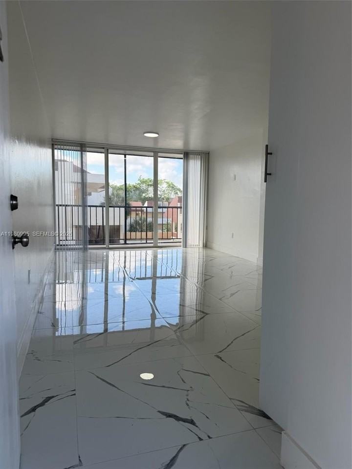 8820 Fontainebleau Blvd #408 - Photo 2 of 17